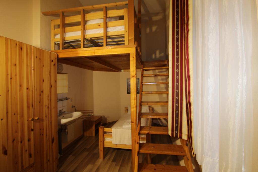 Hotel Elegia Am Kurfuerstendamm Berlim Quarto foto