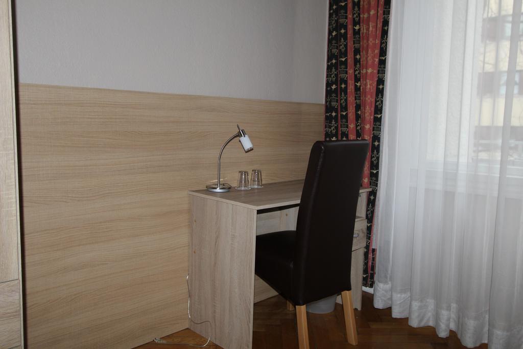 Hotel Elegia Am Kurfuerstendamm Berlim Quarto foto